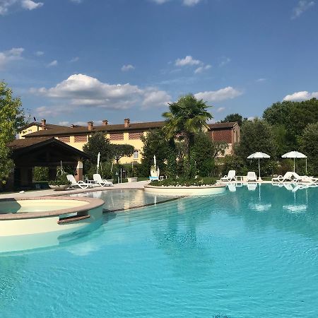 Hotel Agriturismo Corte Salandini Ponti sul Mincio Exterior foto