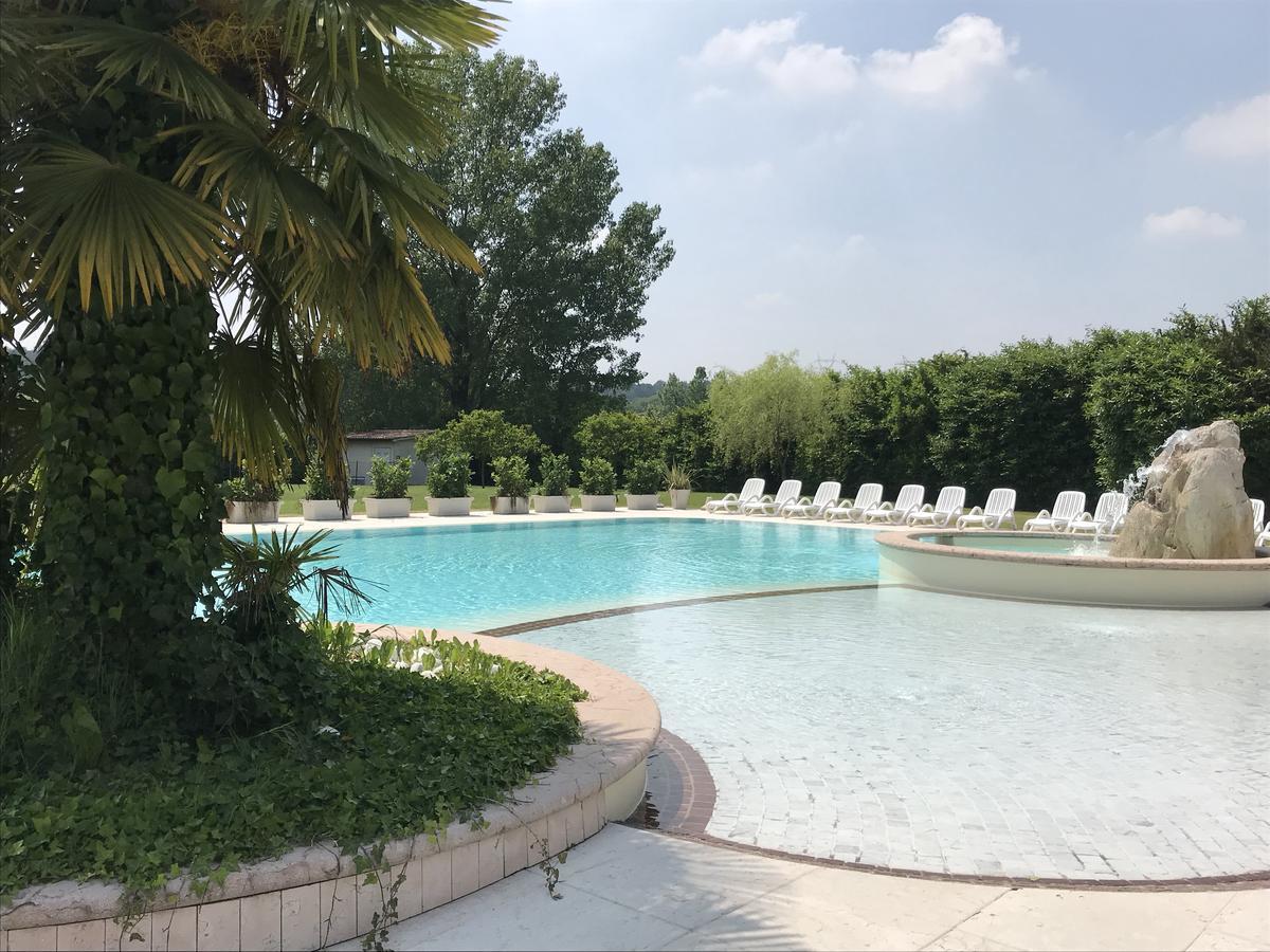Hotel Agriturismo Corte Salandini Ponti sul Mincio Exterior foto