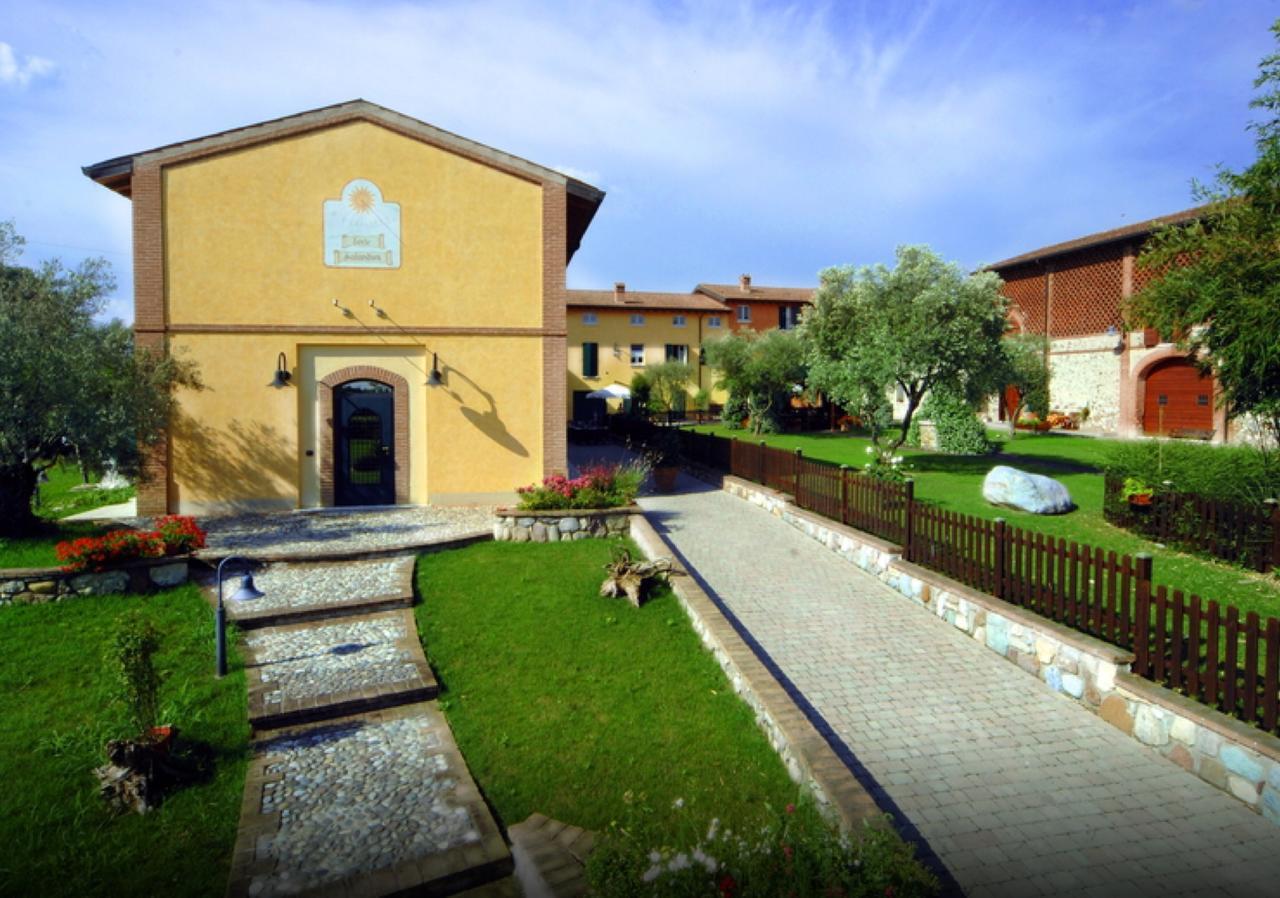 Hotel Agriturismo Corte Salandini Ponti sul Mincio Exterior foto